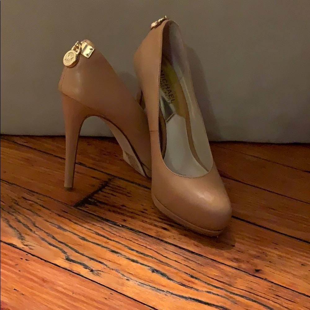 Micheal Kors high heels